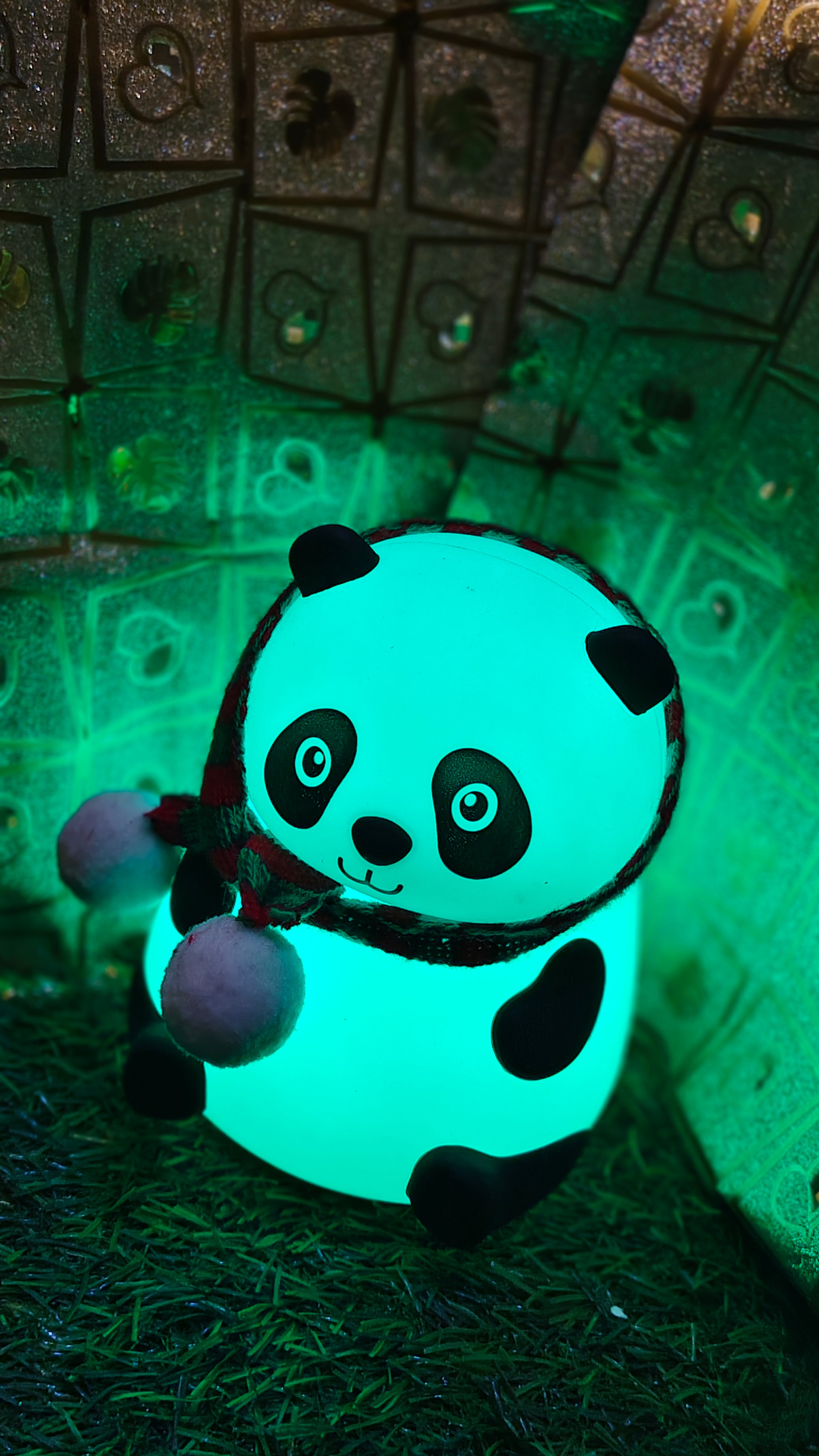 EYESEEK

Panda Silicone Night Light, Color Changing Cute Lamp with Touch Sensor Control Night Lamp (16 cm, Multicolor)