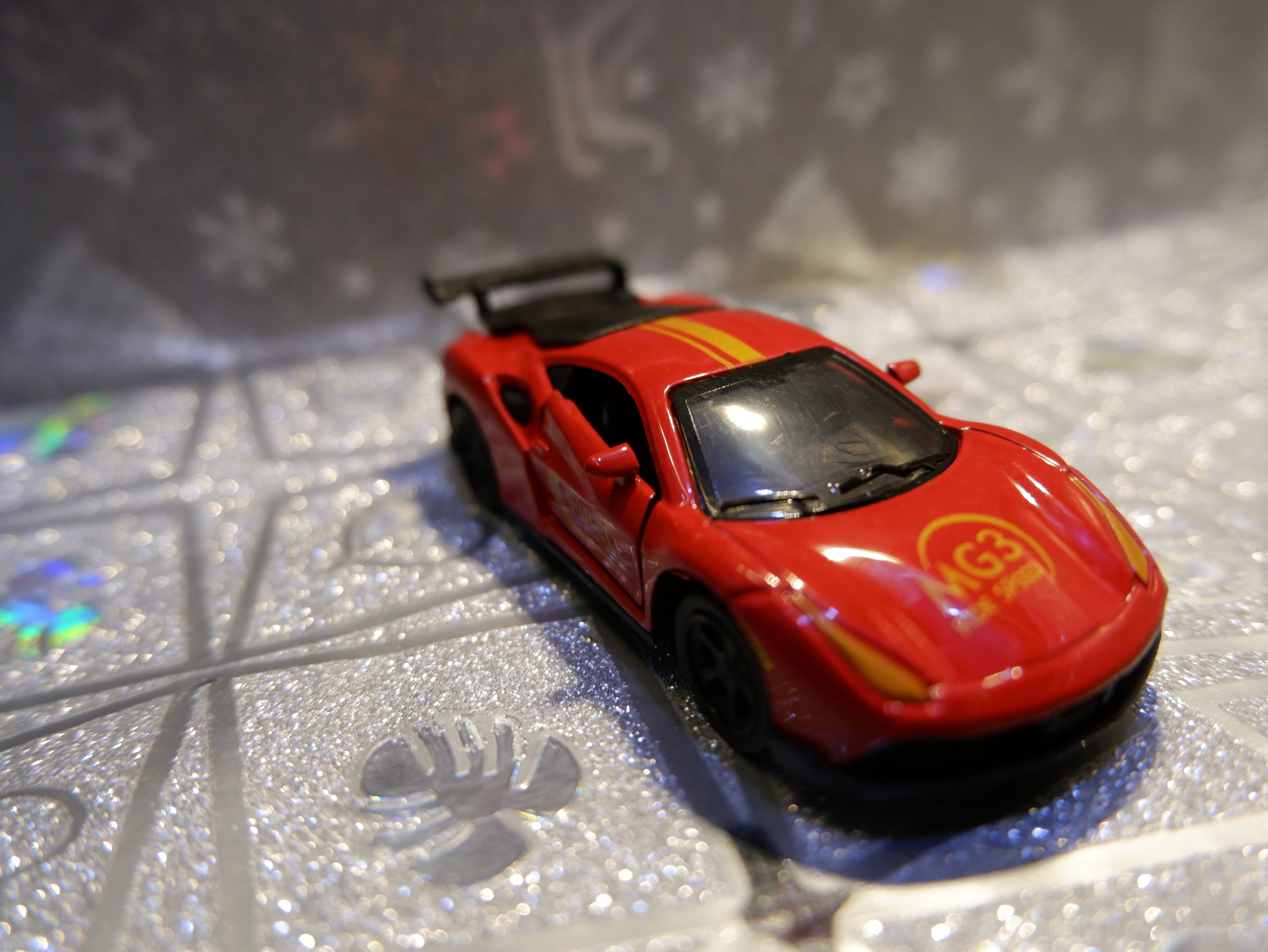 scale model series 3 doors opened