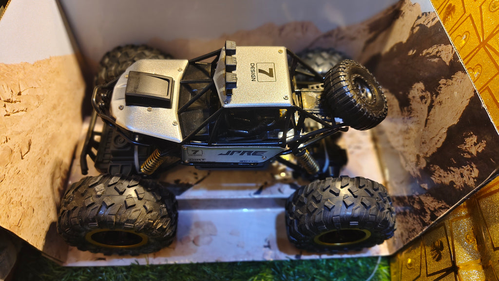 Prezzie Metal Super RC HD Camera Crawler re-Chargeable