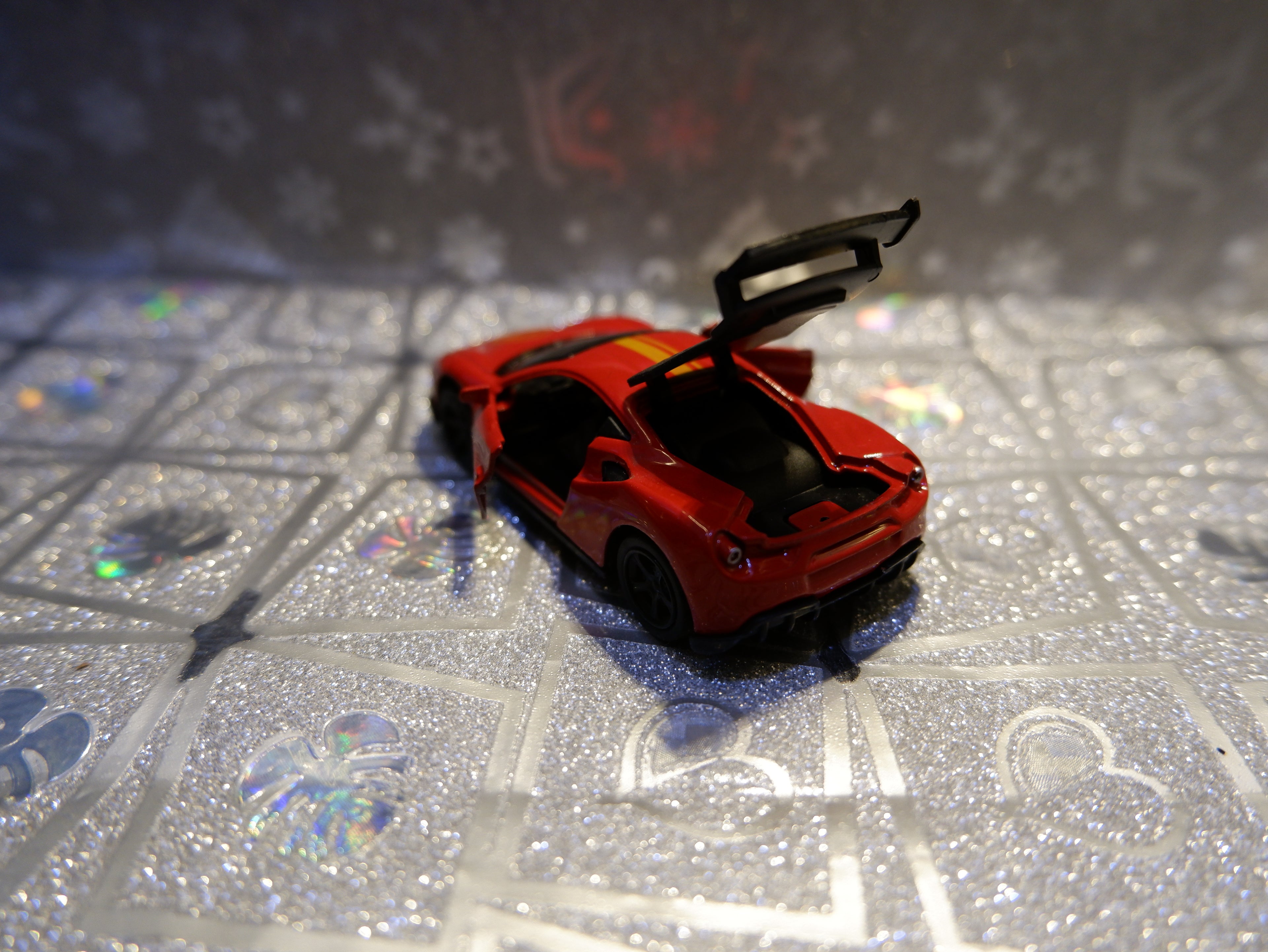 scale model series 3 doors opened